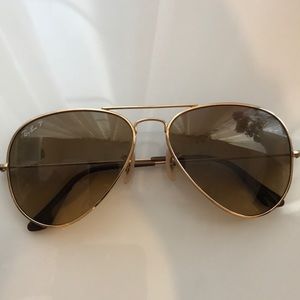 Ray-Ban Aviators - Authentic